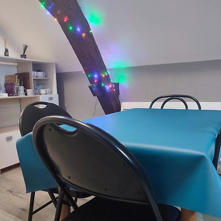 Grand Appartement Chaleureux Mirebeau-sur-Beze Екстер'єр фото